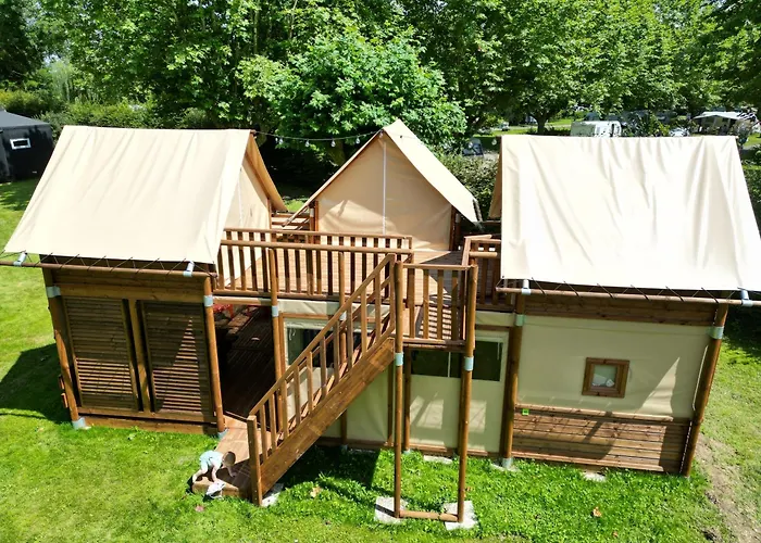 Camping De Thoissey ***