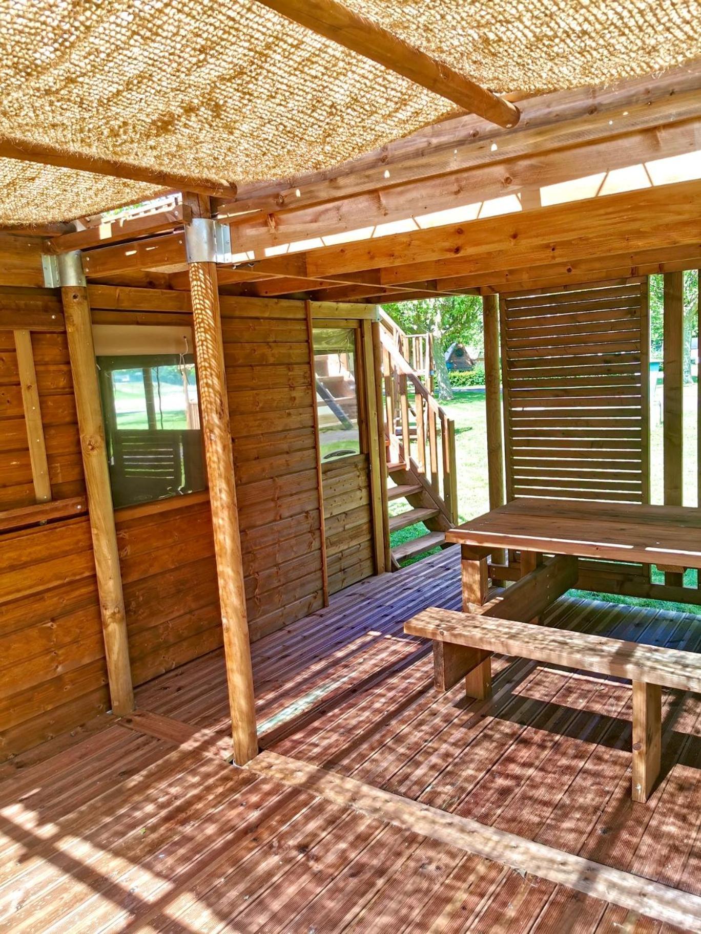 De *** Campingplatz *